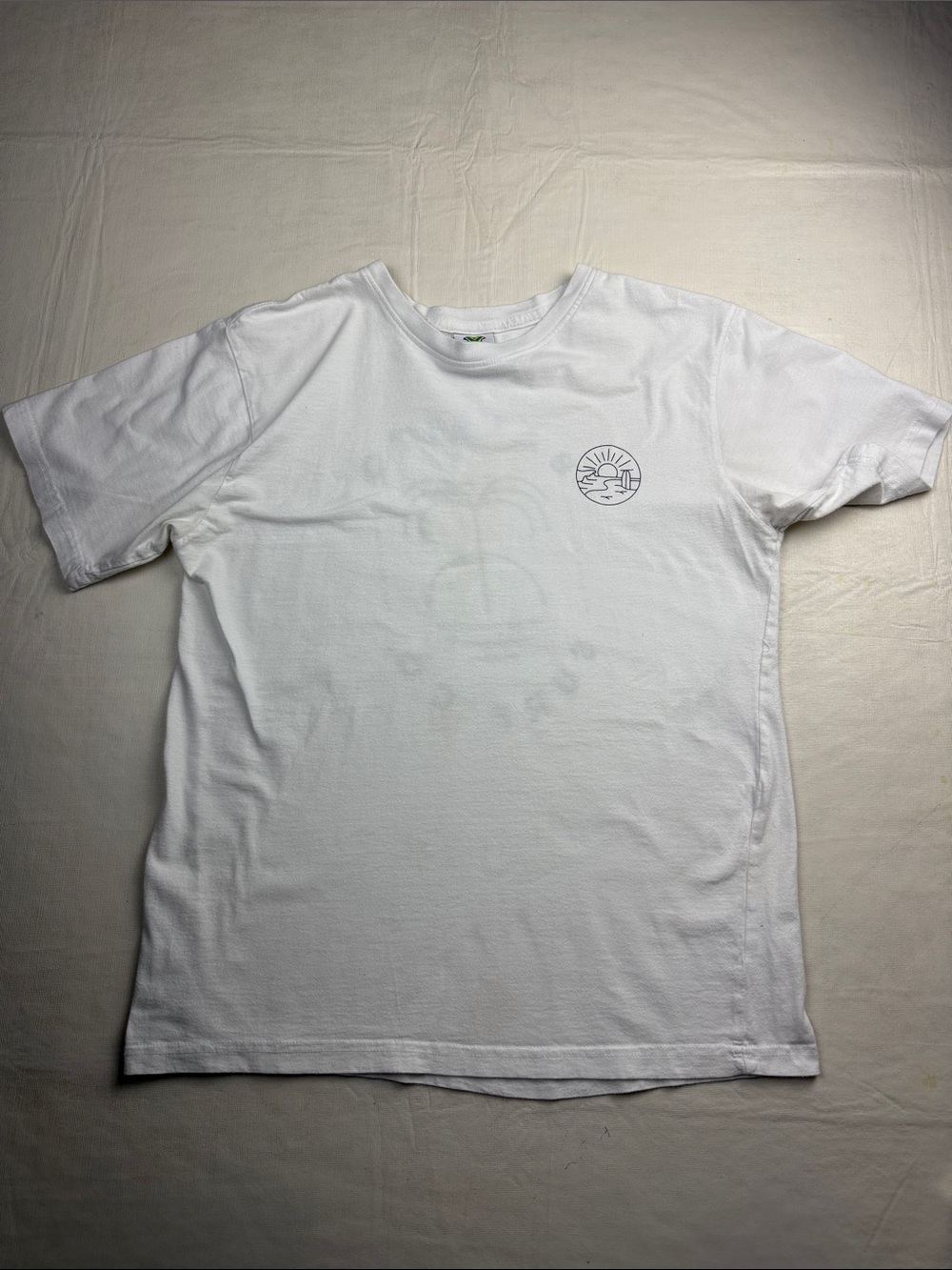 Ballito Surf Co T-Junction White Short-Sleeve Crewneck Graphic Tee Size M